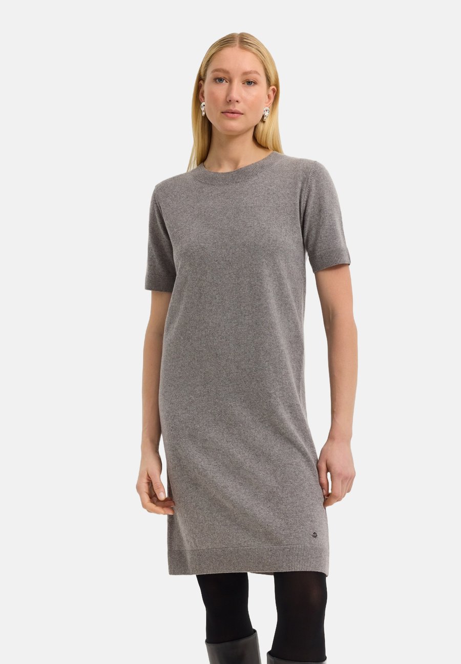 Платье bugatti Jumper dress, Grau/Grey
Платье bugatti Jumper dress, Grau/Grey