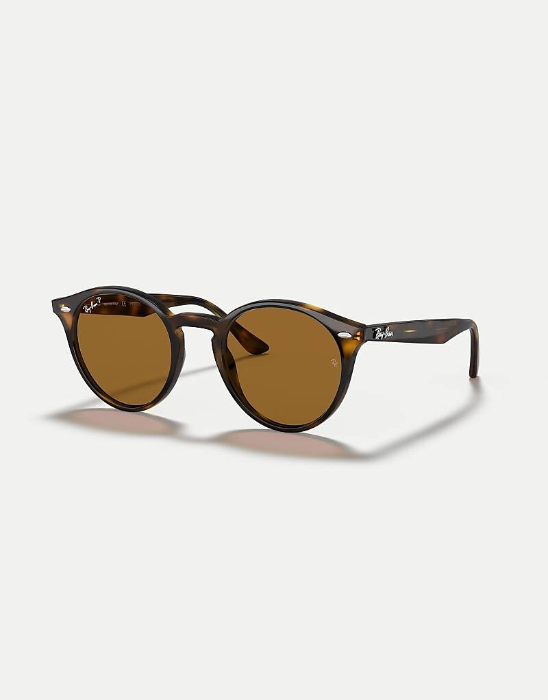 Солнцезащитные очки Ray-Ban RB2180 круглой черепаховой расцветки светло-темно-коричневого цвета с коричневыми поляризованными линзами
Солнцезащитные очки Ray-Ban RB2180 круглой черепаховой расцветки светло-темно-коричневого цвета с коричневыми поляризованными линзами