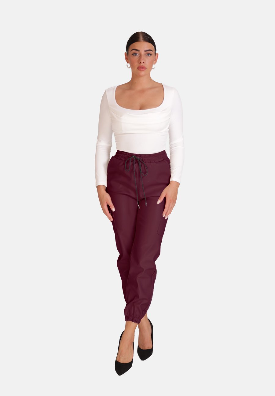 Брюки Elara Trousers, Rot/Bordeaux
Брюки Elara Trousers, Rot/Bordeaux