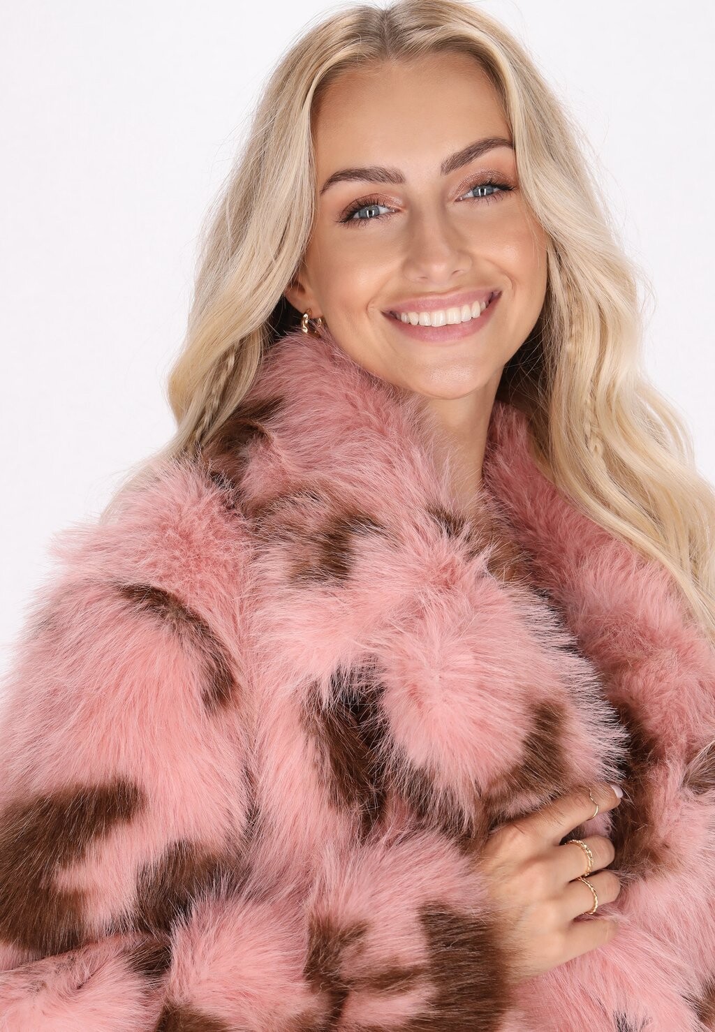 Зимнее пальто IZIA, светло-коричневый
Зимнее пальто IZIA, светло-коричневый