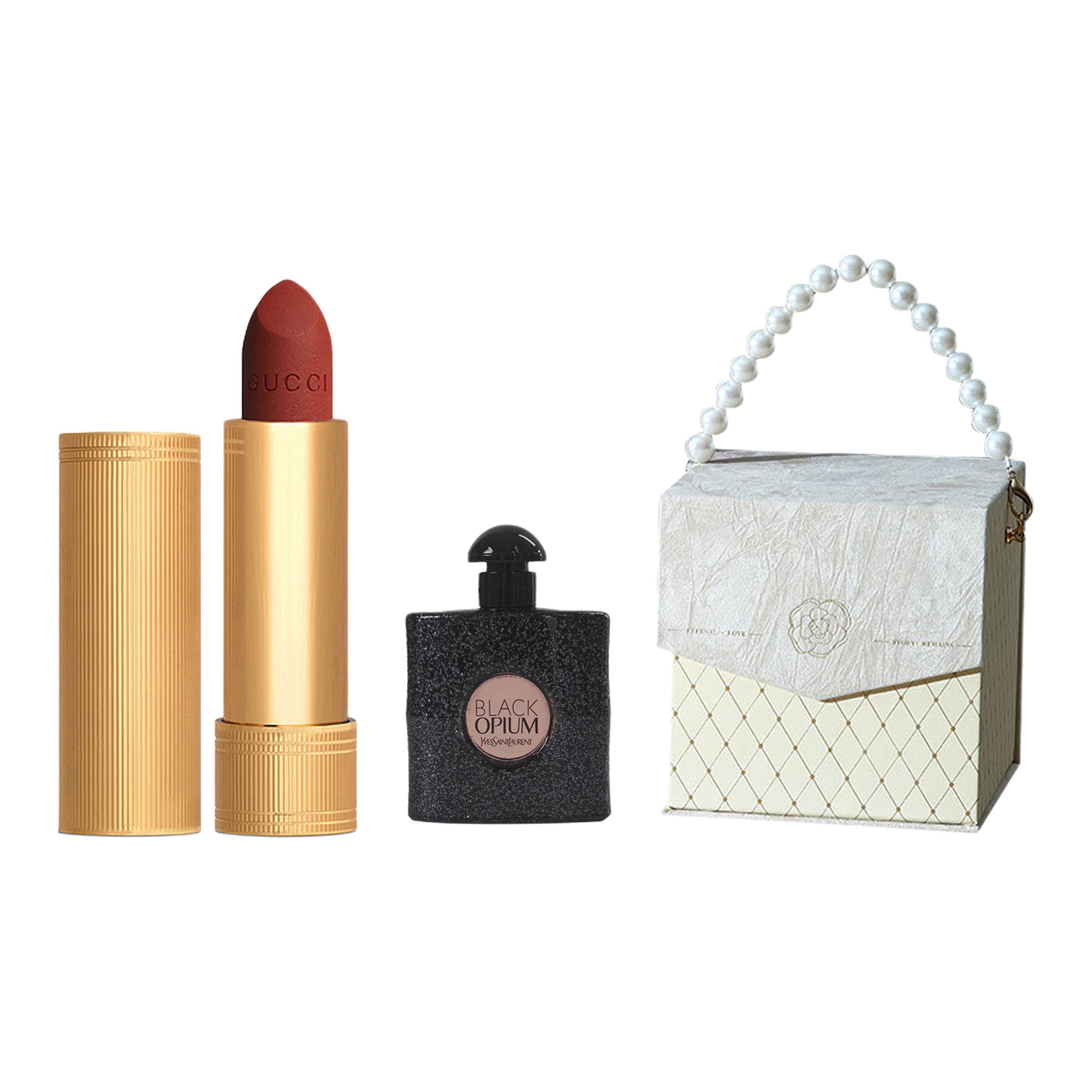 GUCCI Тонирующая помада в подарочной упаковке, кремовая увлажняющая, легко растушевывается, натуральный оттенок, не оставляет следов, подарок на день учителя
GUCCI Тонирующая помада в подарочной упаковке, кремовая увлажняющая, легко растушевывается, натуральный оттенок, не оставляет следов, подарок на день учителя