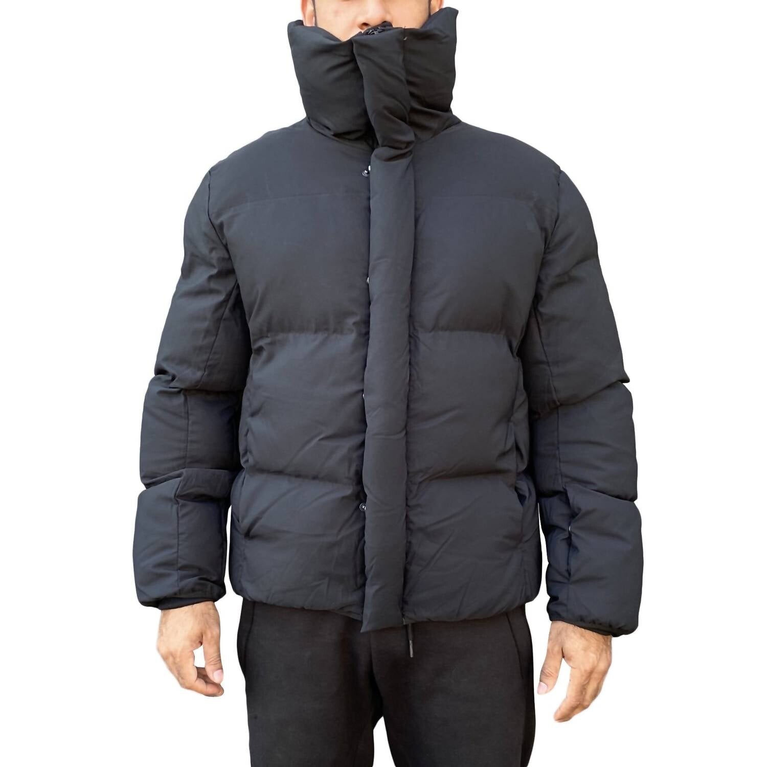 Черный пуховик с высоким воротником Jordan Craig, черный
Черный пуховик с высоким воротником Jordan Craig, черный