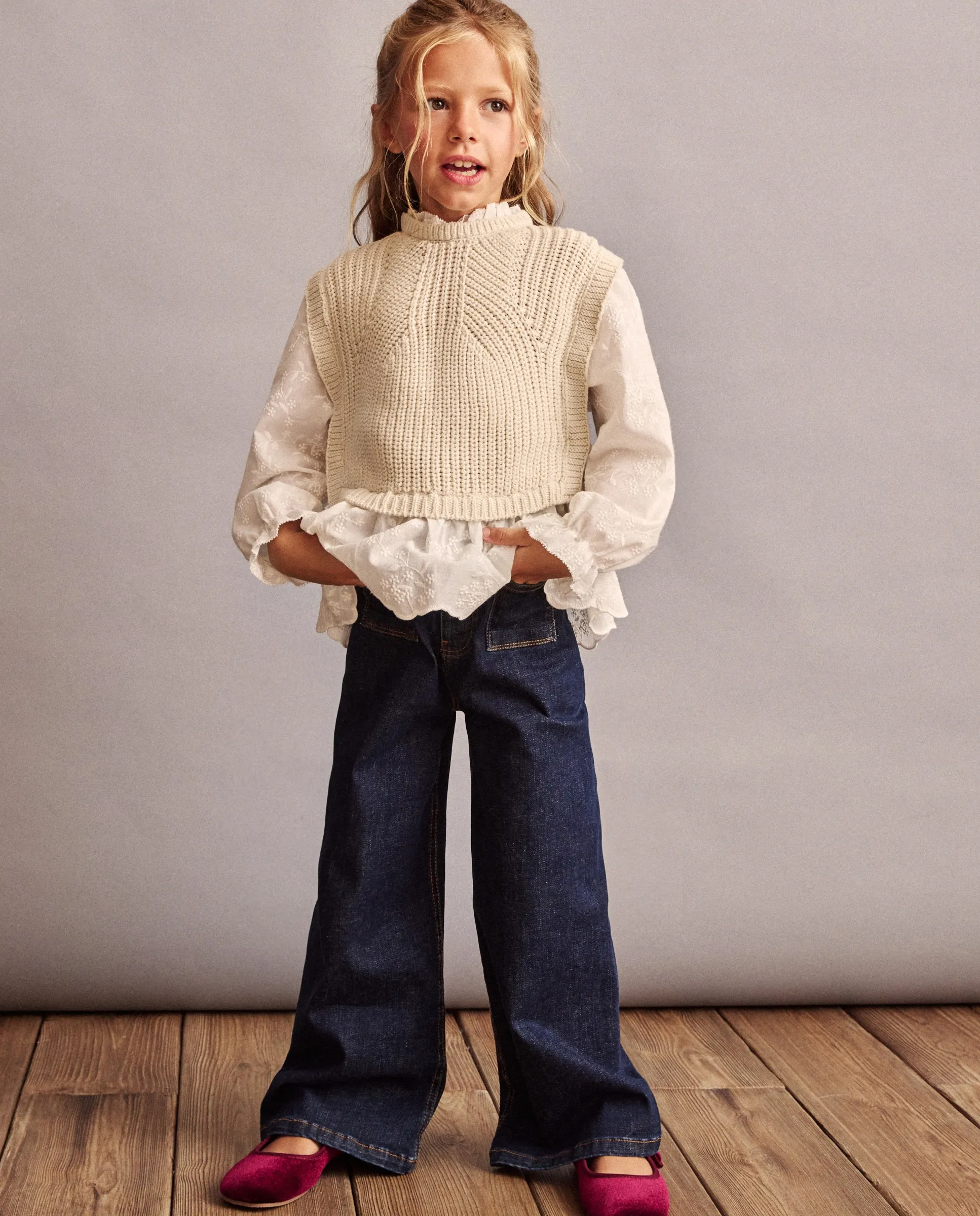 Блузка с длинными рукавами комбинированная вязаная с вышивкой для девочки Coconut El Corte Inglés, белый
Блузка с длинными рукавами комбинированная вязаная с вышивкой для девочки Coconut El Corte Inglés, белый