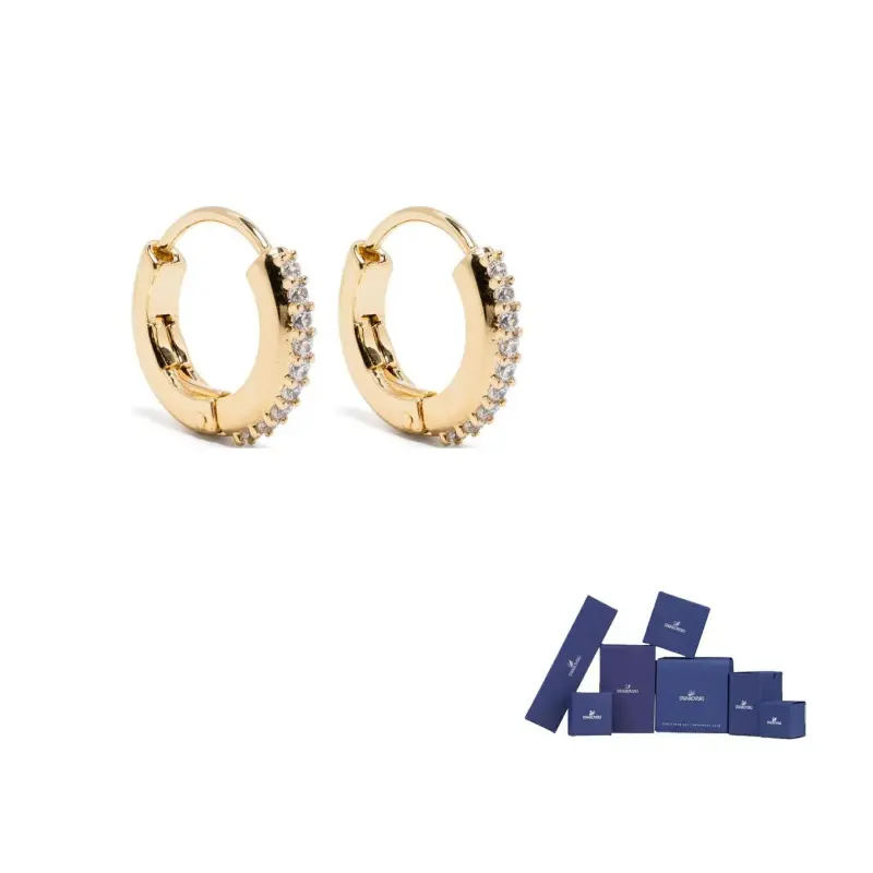 Миниатюрные матричные серьги-кольца Swarovski
Миниатюрные матричные серьги-кольца Swarovski