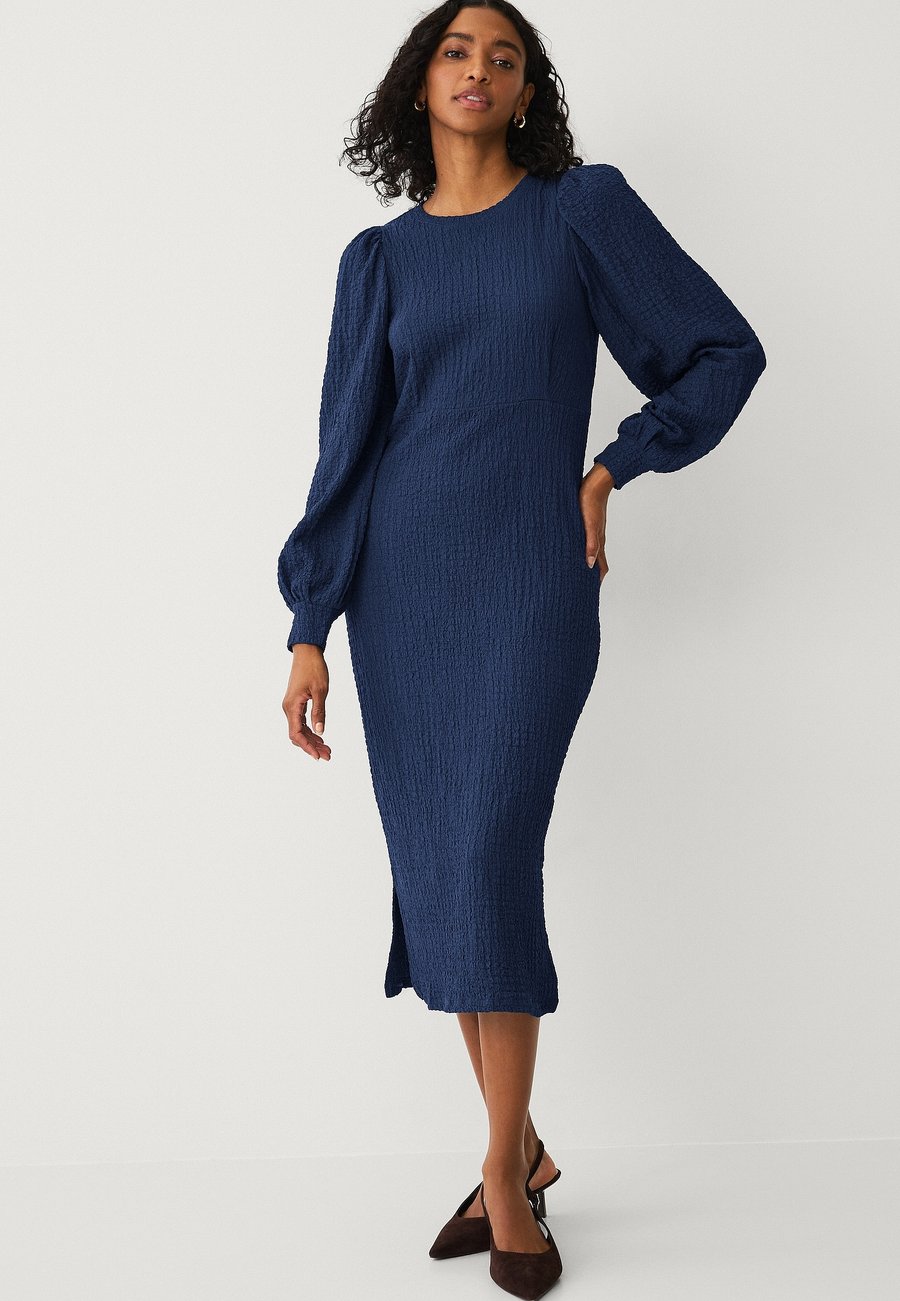 Платье Ellos Collection STRUKTURIERTES, Dunkelblau/Dark Blue
Платье Ellos Collection STRUKTURIERTES, Dunkelblau/Dark Blue