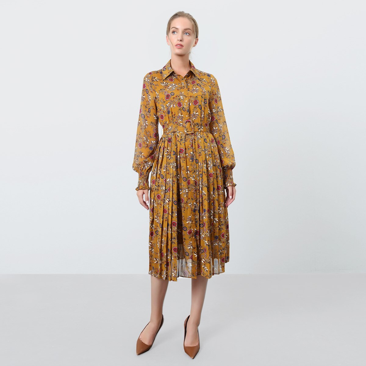 Платье с цветочным принтом S&J Weekends, оранжевый
Платье с цветочным принтом S&J Weekends, оранжевый