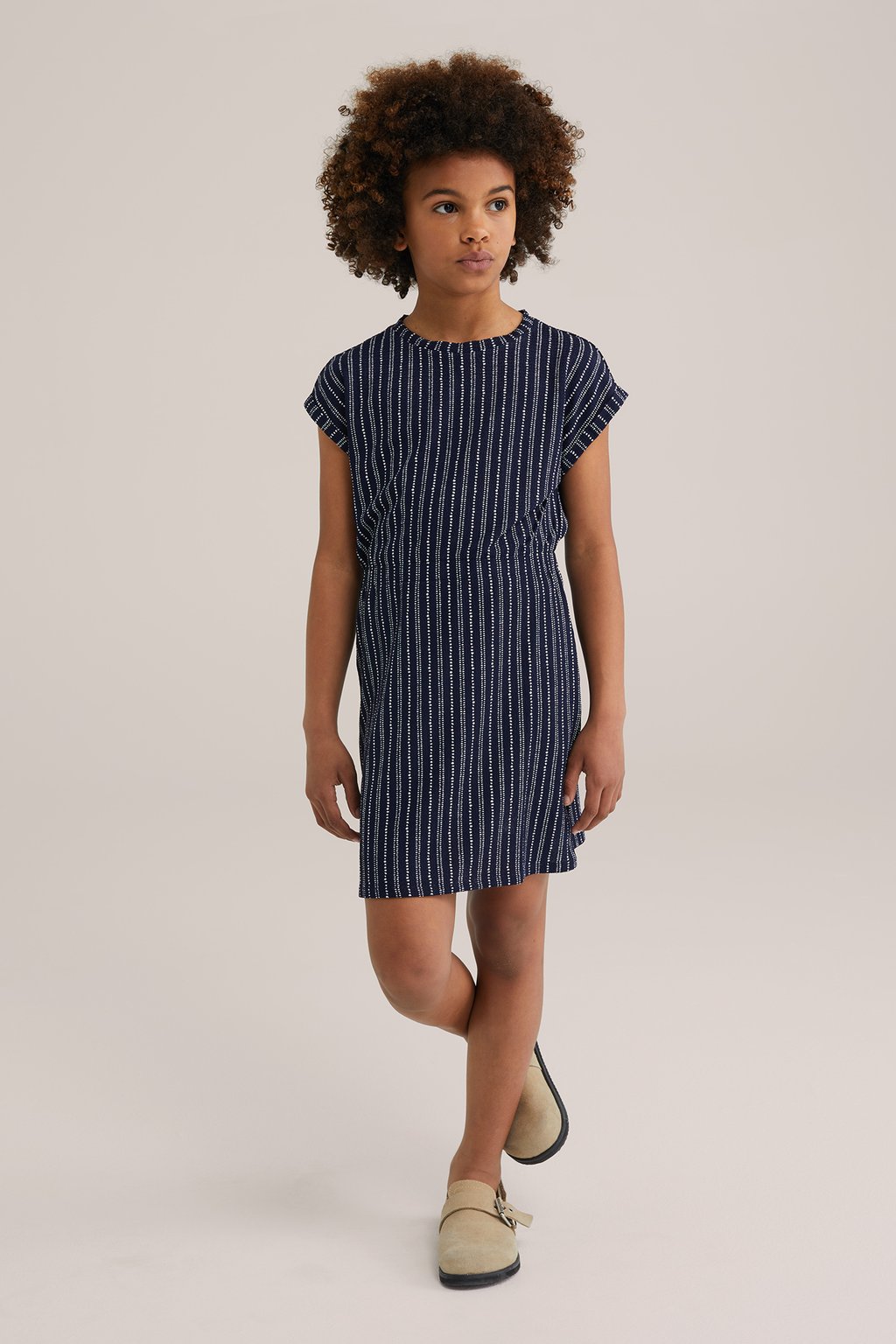 Повседневное платье WE Fashion, темно-синий
Повседневное платье WE Fashion, темно-синий