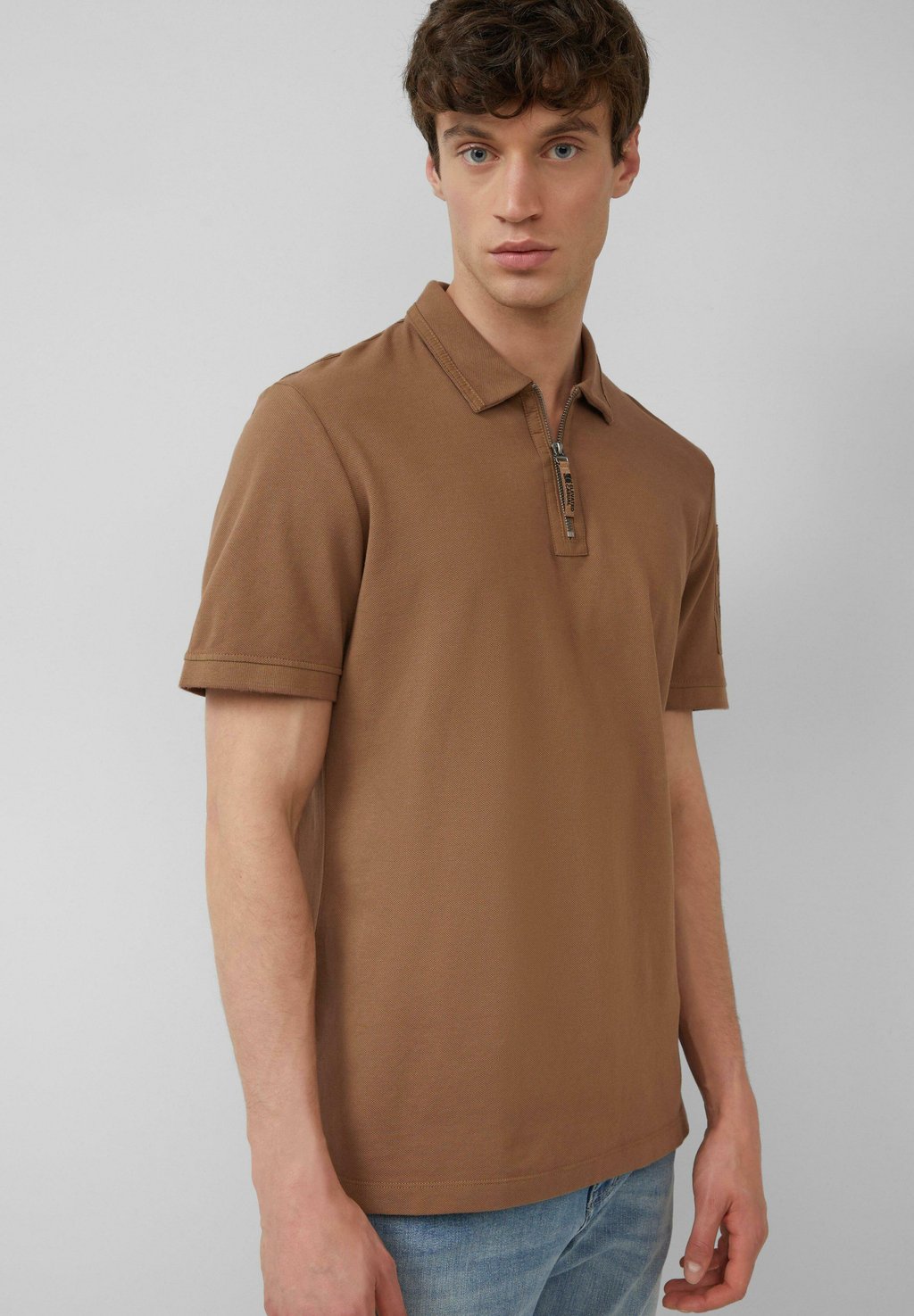 Рубашка поло MIT REISSVERSCHLUSS UND ÄRMELTASCHE s.Oliver, коричневый
Рубашка поло MIT REISSVERSCHLUSS UND ÄRMELTASCHE s.Oliver, коричневый