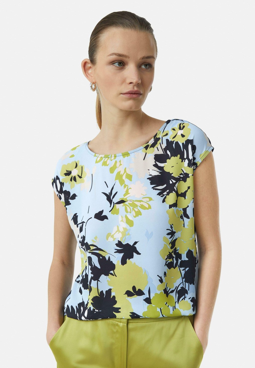 Футболка с принтом comma, светло-голубой
Футболка с принтом comma, светло-голубой