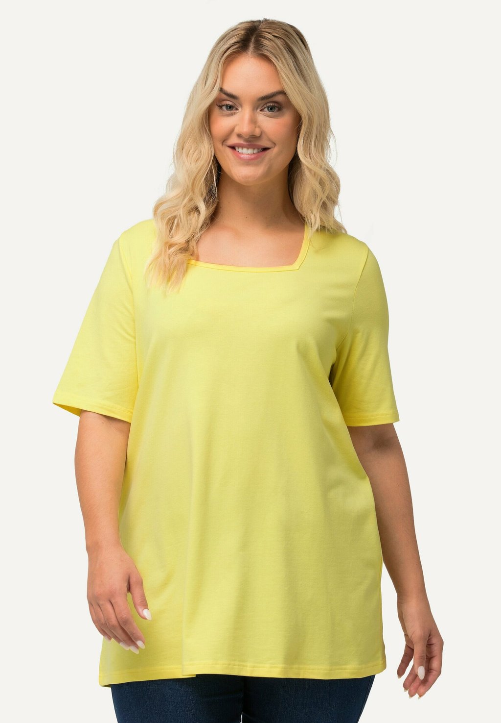 Базовая футболка CARREE-AUSSCHNITT HALBARM Ulla Popken, желтый
Базовая футболка CARREE-AUSSCHNITT HALBARM Ulla Popken, желтый