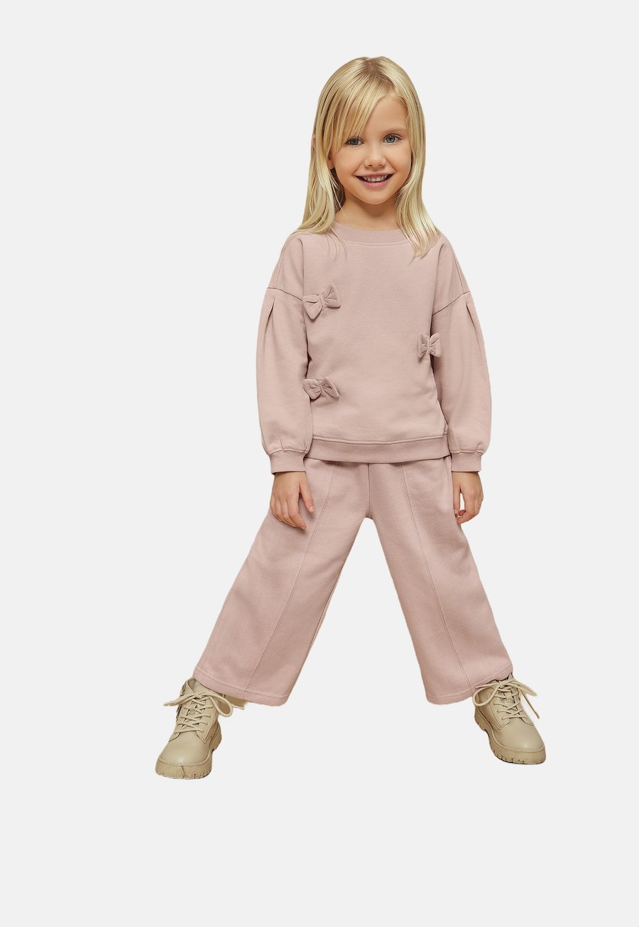 Толстовка Blue Seven Sweatshirt, Rosa/Light Pink
Толстовка Blue Seven Sweatshirt, Rosa/Light Pink