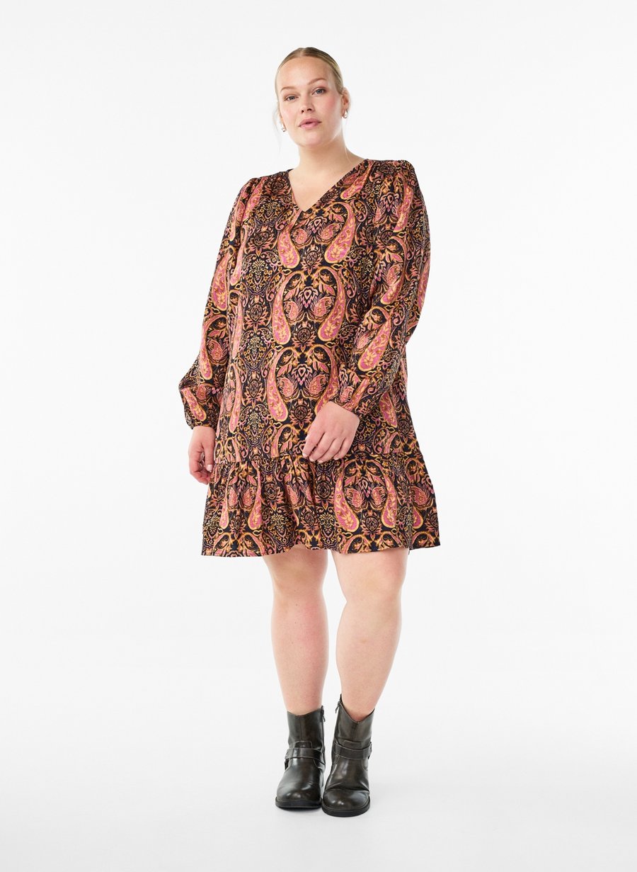 Платье Zizzi MIT PAISLEYMUSTER, Blue Paisley Aop/Dark Blue
Платье Zizzi MIT PAISLEYMUSTER, Blue Paisley Aop/Dark Blue