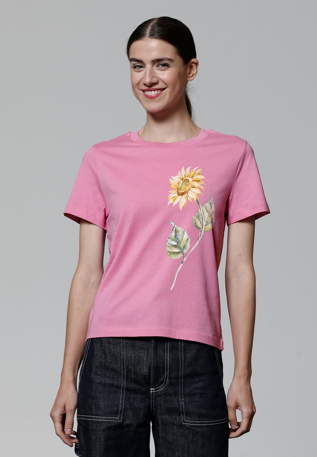 Футболка с принтом SONNENBLUME watapparel, светло-розовый
Футболка с принтом SONNENBLUME watapparel, светло-розовый