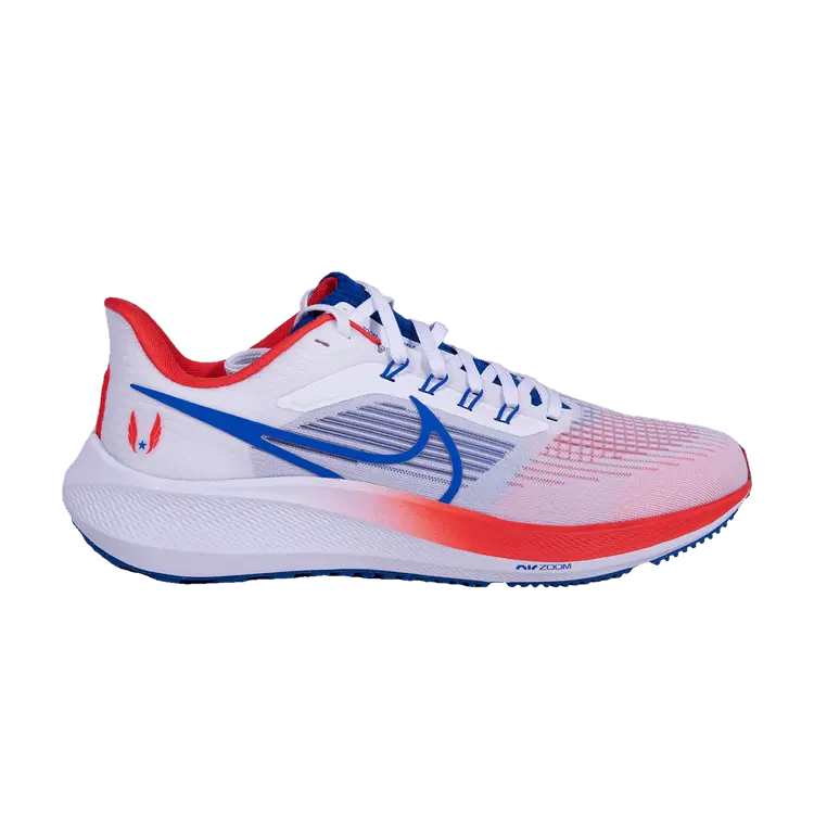 Кроссовки Air Zoom Pegasus 39 'USATF', белый
Кроссовки Air Zoom Pegasus 39 'USATF', белый