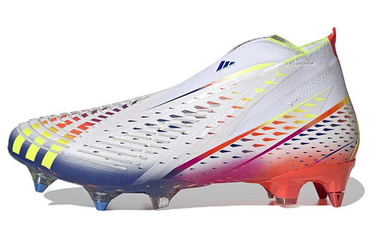 Футбольные бутсы PREDATOR EDGE мужские, среднего размера
Футбольные бутсы PREDATOR EDGE мужские, среднего размера