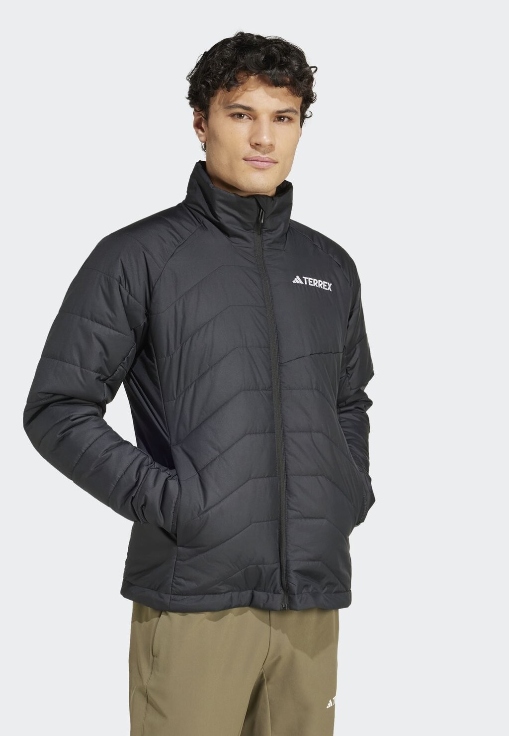 Легкая куртка TERREX MULTI SYNTHETIC INSULATED adidas Sportswear, черный
Легкая куртка TERREX MULTI SYNTHETIC INSULATED adidas Sportswear, черный