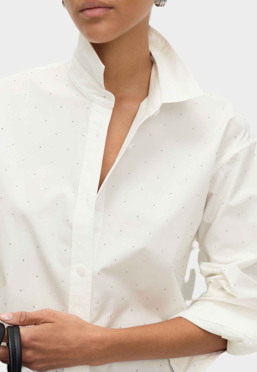 Блуза Marks & Spencer EMBELLISHED COLLARED , White
Блуза Marks & Spencer EMBELLISHED COLLARED , White
