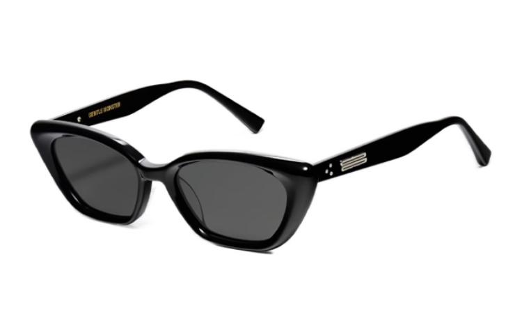 Солнцезащитные очки Terra Cotta 01 GENTLE MONSTER
Солнцезащитные очки Terra Cotta 01 GENTLE MONSTER