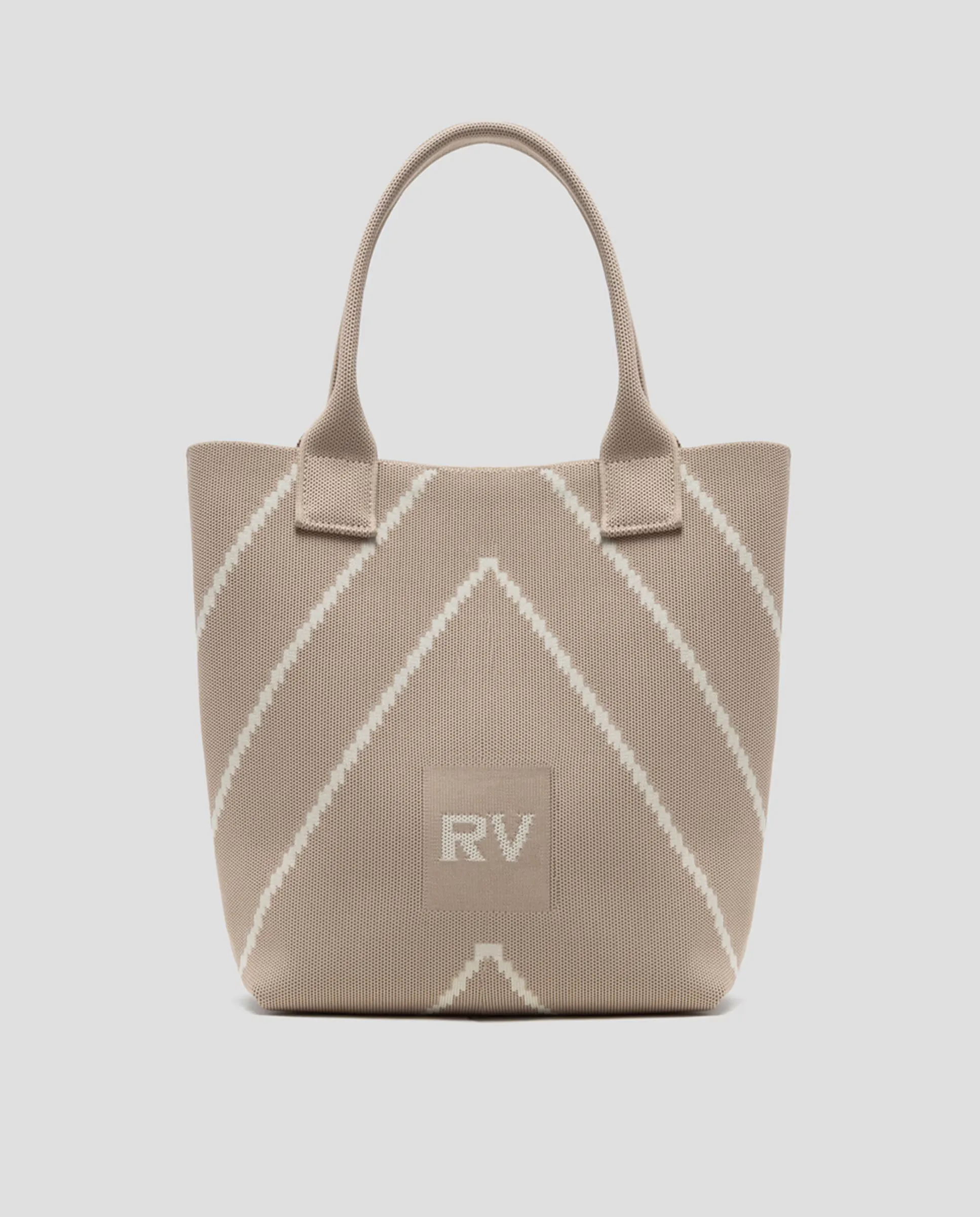 Женская сумка-шопер Kendall listas Roberto Verino, цвет Crudo
Женская сумка-шопер Kendall listas Roberto Verino, цвет Crudo