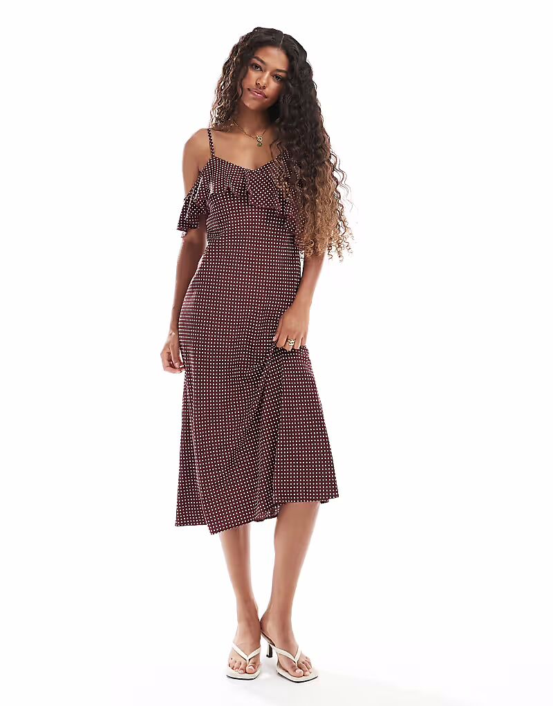 Платье миди с оборками New Look в горошек коричневого цвета
Платье миди с оборками New Look в горошек коричневого цвета