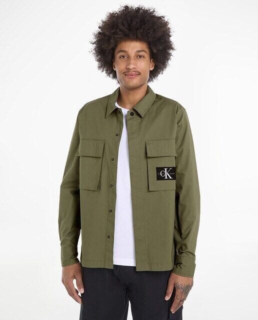 Мужская практичная верхняя рубашка из рипстопа Calvin Klein Jeans, темно-зеленый
Мужская практичная верхняя рубашка из рипстопа Calvin Klein Jeans, темно-зеленый