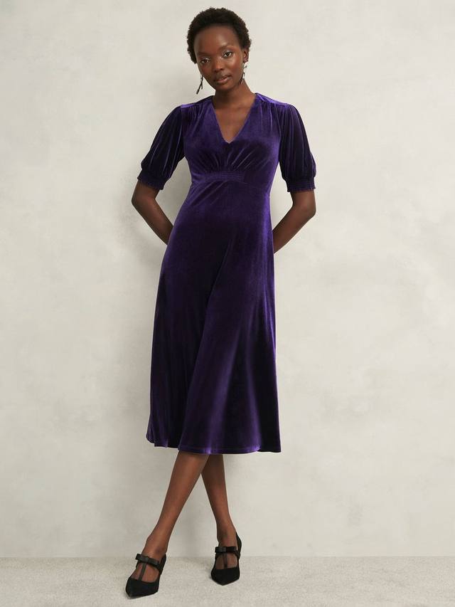 Платье Petite Velvet Dormer Hobbs, Midnight Purple
Платье Petite Velvet Dormer Hobbs, Midnight Purple