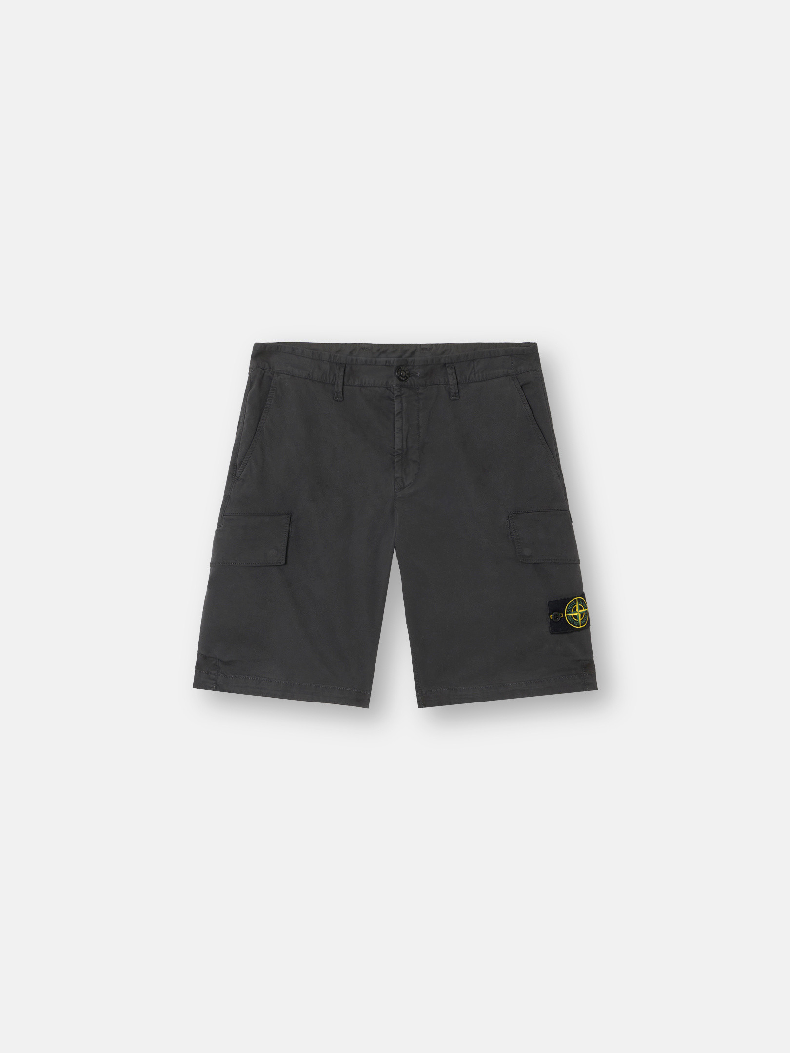 Бермуды облегающего кроя с карманами на молнии Stone Island L100L12 STRETCH ORGANIC BROKEN TWILL COTTON 'OLD' EFFECT, черный
Бермуды облегающего кроя с карманами на молнии Stone Island L100L12 STRETCH ORGANIC BROKEN TWILL COTTON 'OLD' EFFECT, черный