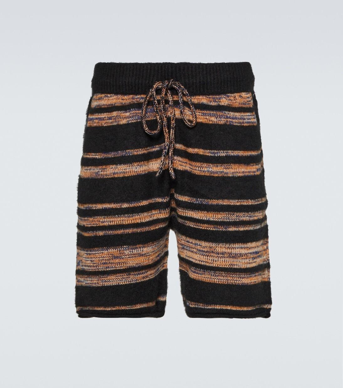 Шорты из кашемира и хлопка в полоску phantom The Elder Statesman, мультиколор
Шорты из кашемира и хлопка в полоску phantom The Elder Statesman, мультиколор