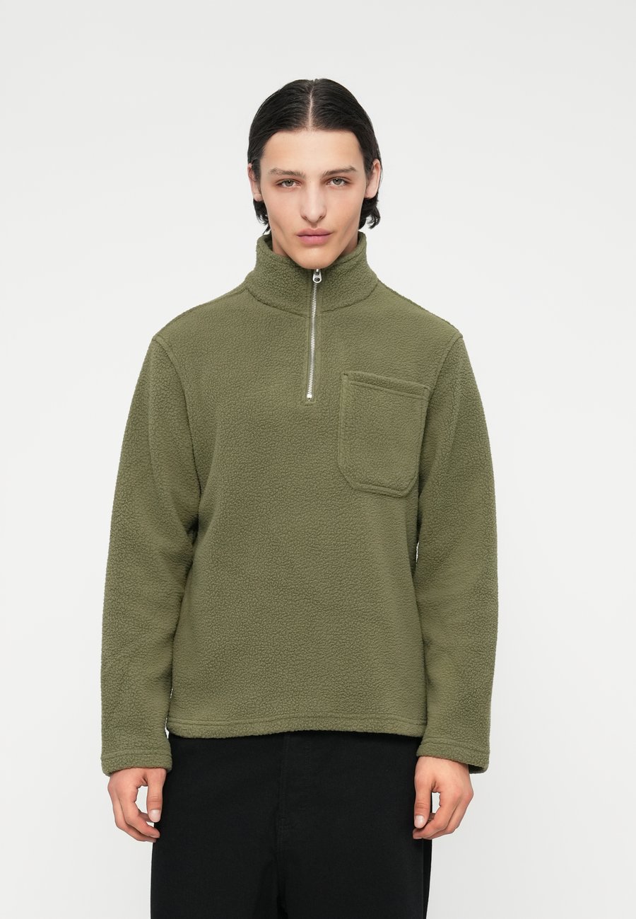 Джемпер Jack & Jones JORIBIZA HALF ZIP, Dusty Olive/Mottled Olive
Джемпер Jack & Jones JORIBIZA HALF ZIP, Dusty Olive/Mottled Olive