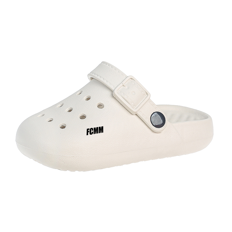 Детские кроссовки для бега FCMM, белый
Детские кроссовки для бега FCMM, белый