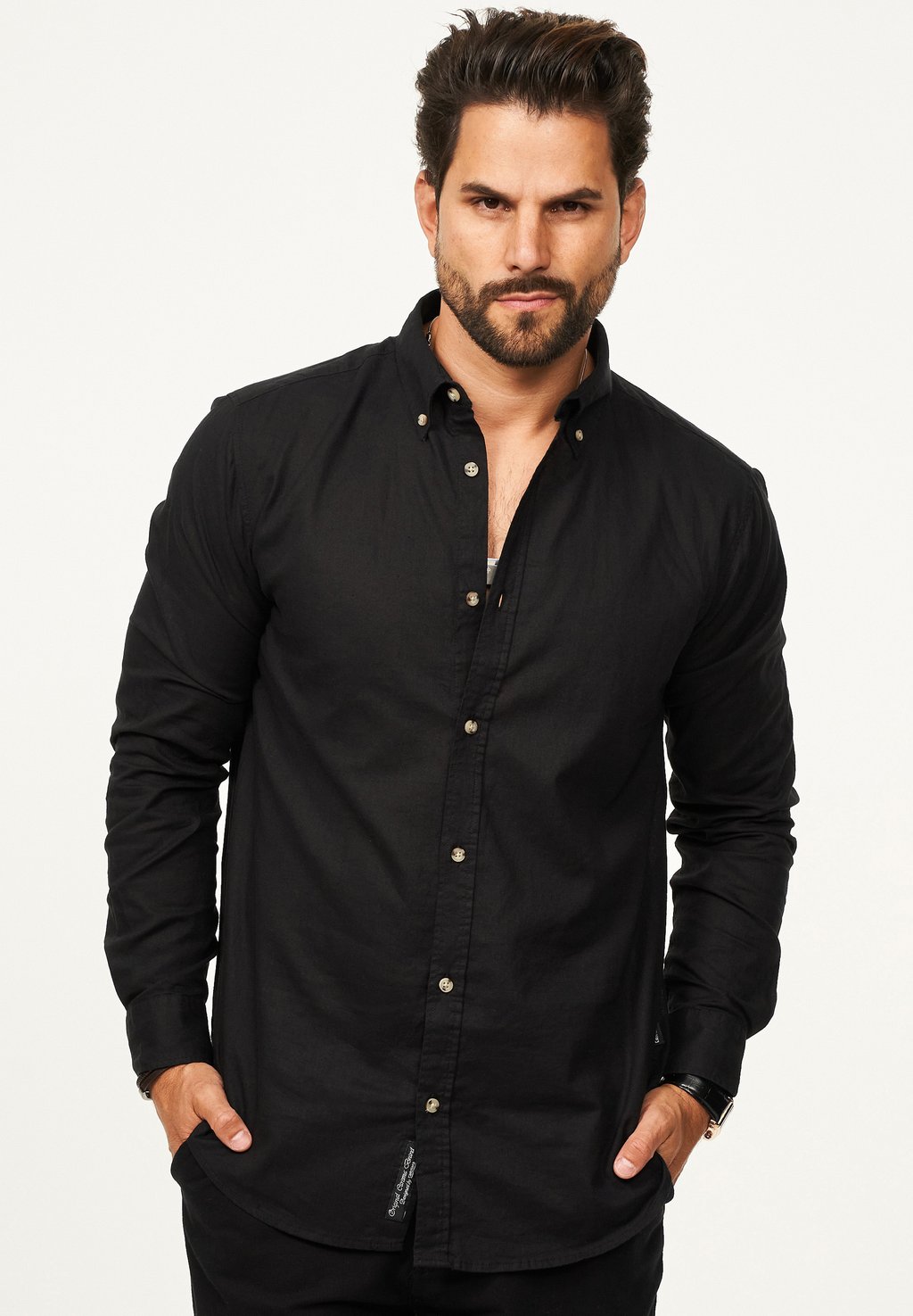 Рубашка CARISMA, черный
Рубашка CARISMA, черный