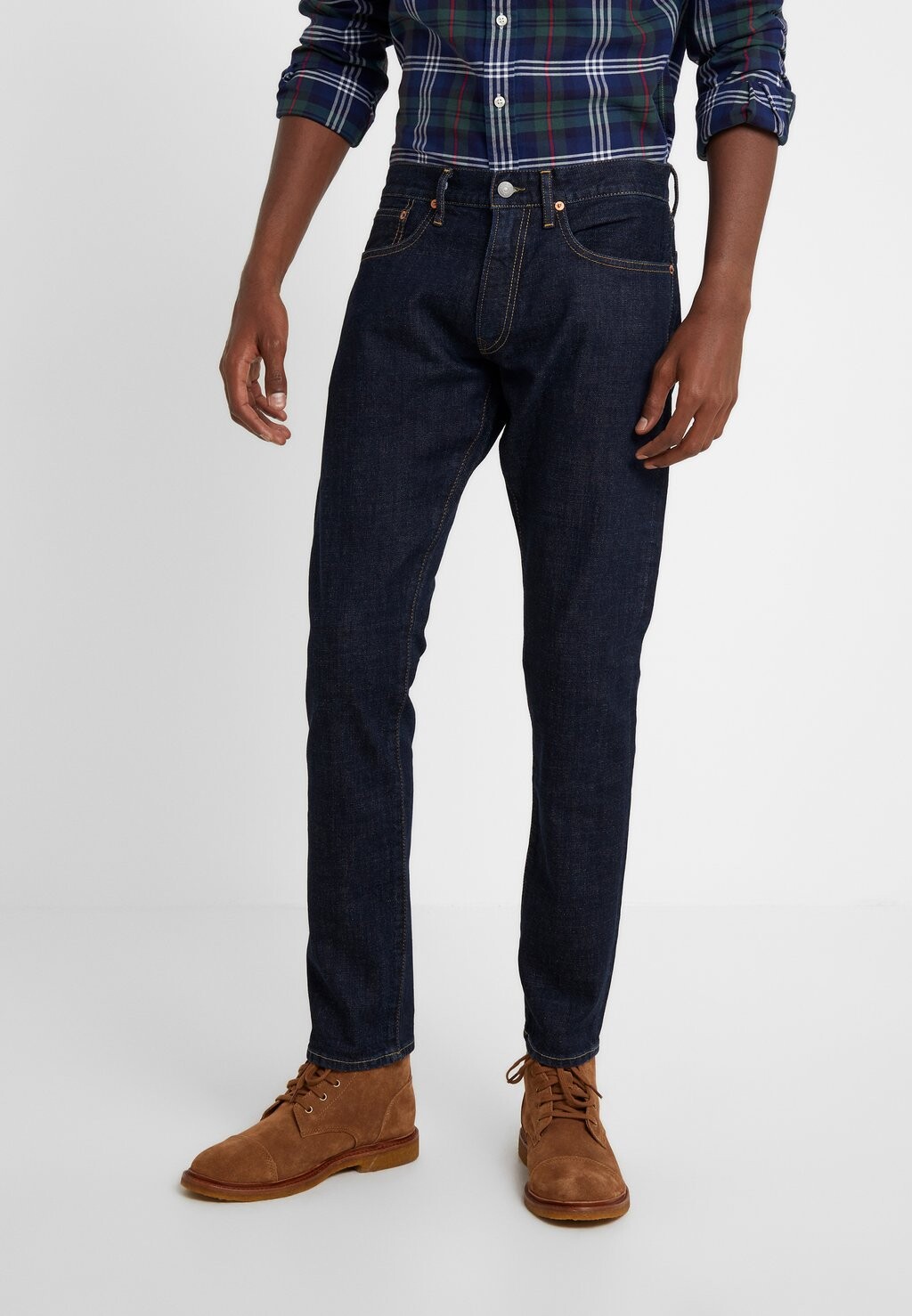 Джинсы приталенного кроя SULLIVAN SLIM JEAN With POLO Polo Ralph Lauren, темно-синий деним
Джинсы приталенного кроя SULLIVAN SLIM JEAN With POLO Polo Ralph Lauren, темно-синий деним