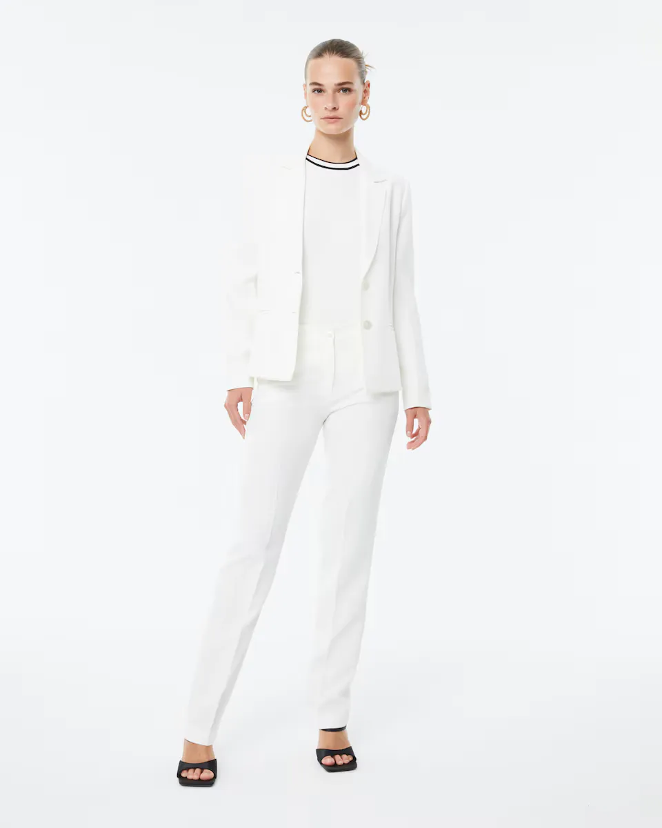 Женские классические прямые брюки из гладкой ткани Paz Torras, белый
Женские классические прямые брюки из гладкой ткани Paz Torras, белый