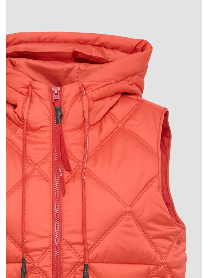 Жилет QS, красный
Жилет QS, красный