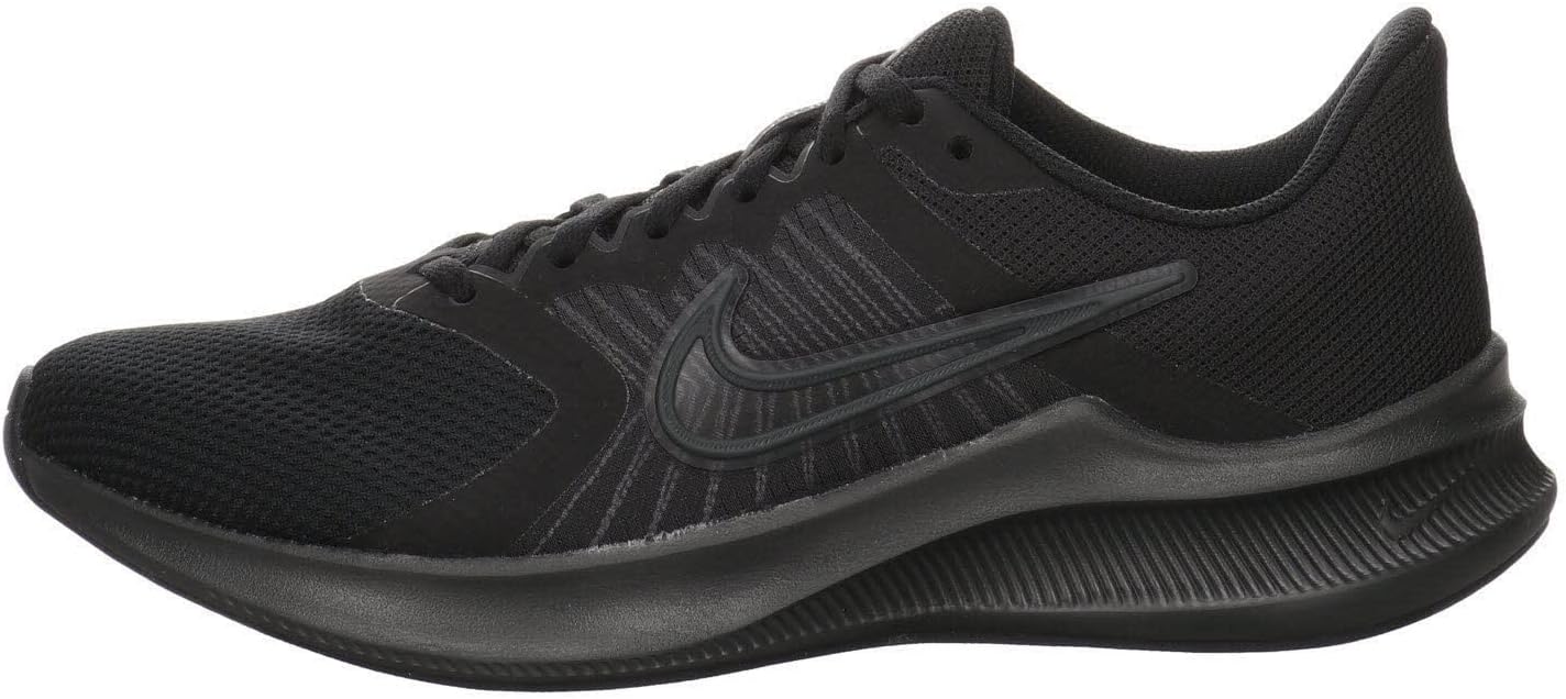 Женские кроссовки для бега Nike Race, Black
Женские кроссовки для бега Nike Race, Black