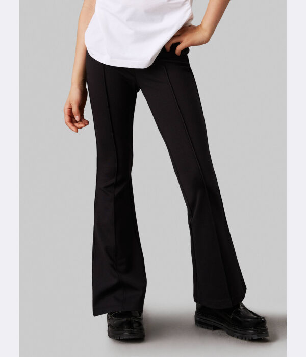 Брюки Flare fit Calvin Klein Jeans, черный
Брюки Flare fit Calvin Klein Jeans, черный