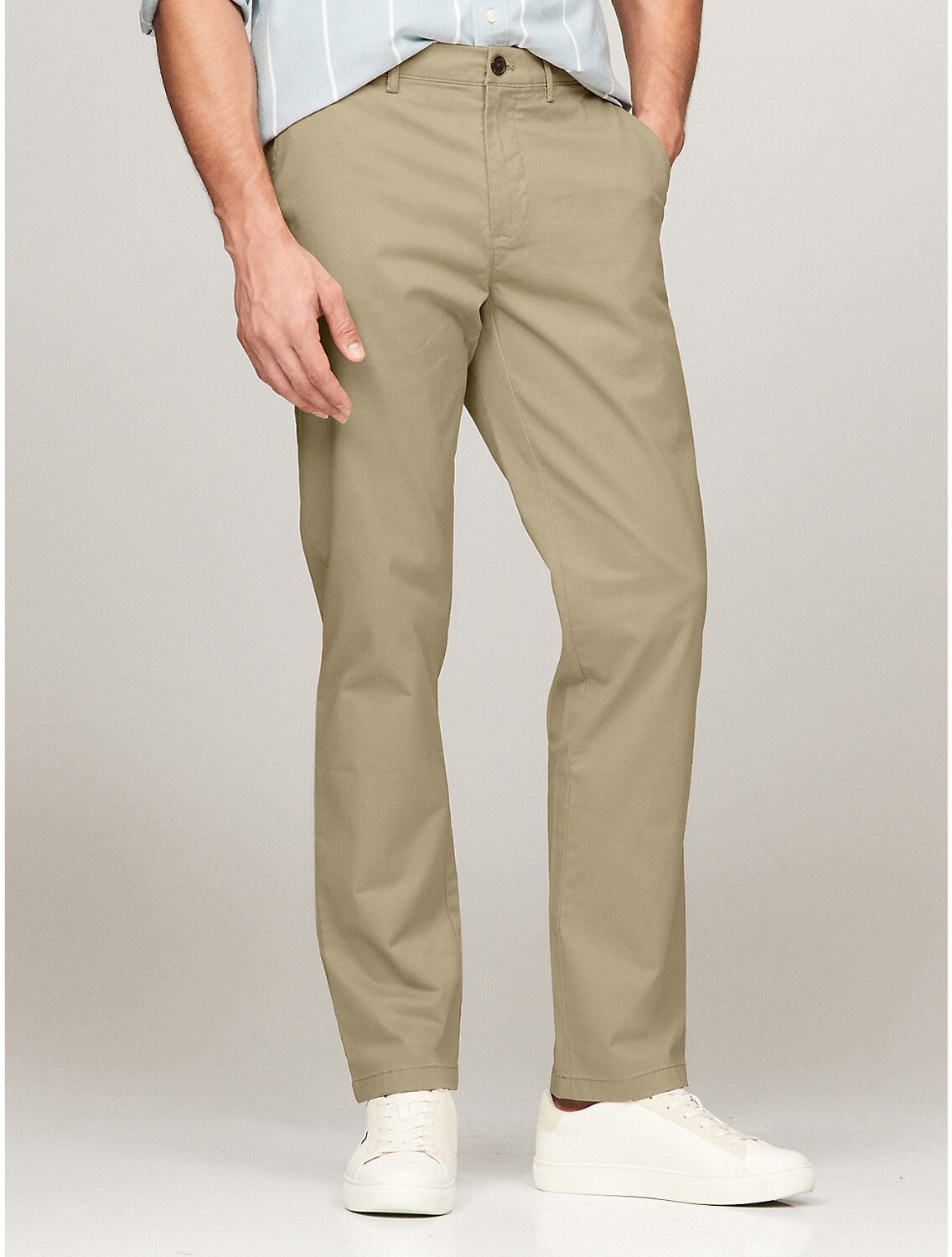 Мужские брюки прямого кроя Tommy Hilfiger THFlex Tommy Chino, цвет New Vintage Khaki
Мужские брюки прямого кроя Tommy Hilfiger THFlex Tommy Chino, цвет New Vintage Khaki