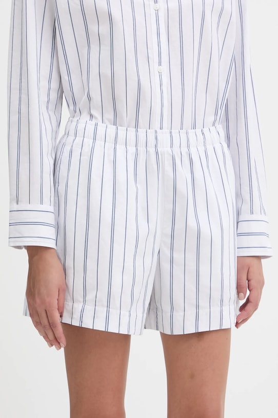 Хлопковые шорты Abercrombie & Fitch, белый
Хлопковые шорты Abercrombie & Fitch, белый