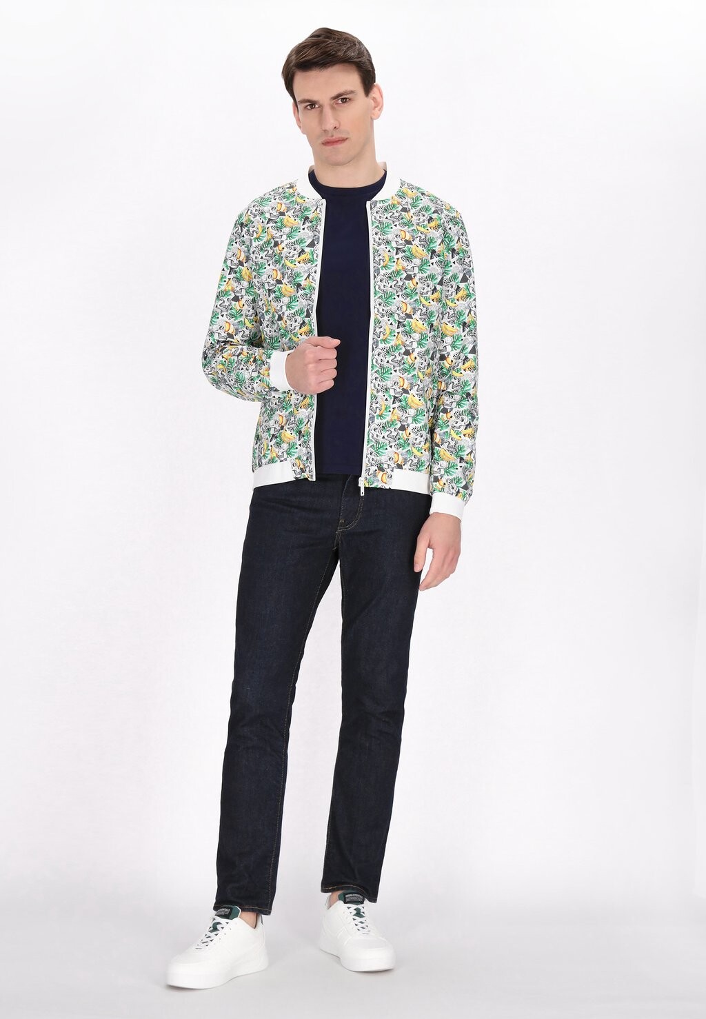 Куртка-бомбер Mo, зеленый
Куртка-бомбер Mo, зеленый