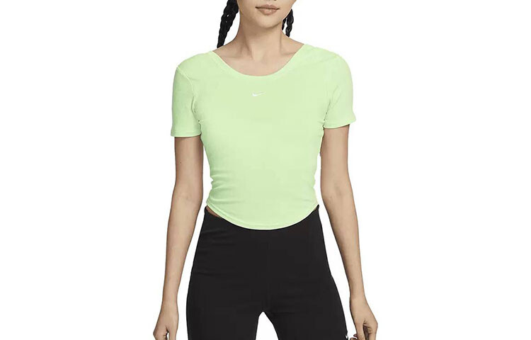Футболка женская светло-зеленая Nike
Футболка женская светло-зеленая Nike