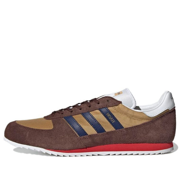 Кроссовки noah x vintage runner Adidas, коричневый
Кроссовки noah x vintage runner Adidas, коричневый