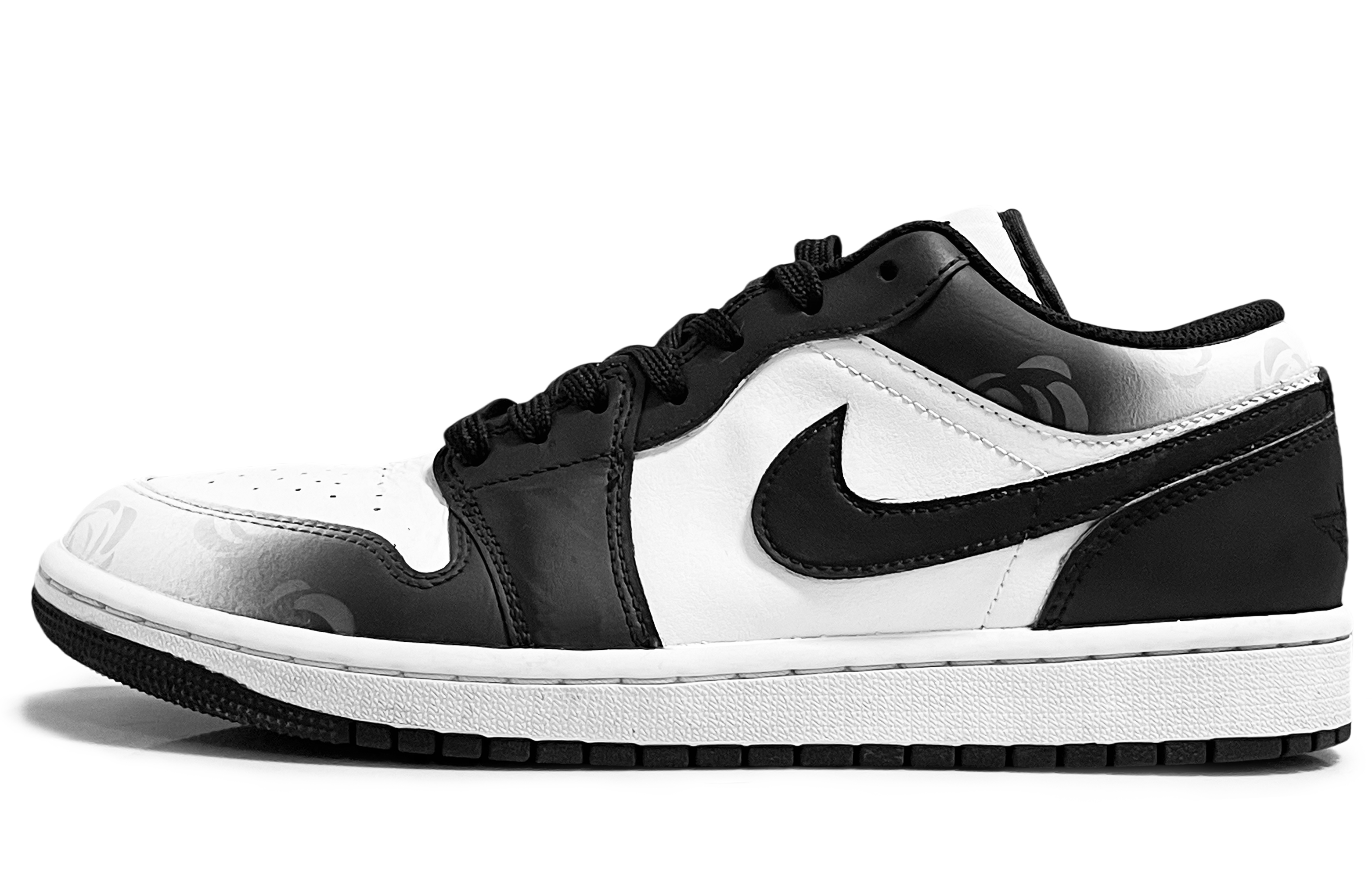 Jordan Баскетбольные кроссовки Air 1 Slip-Stand с низким верхом, винтажные, мужские, черно-белые
Jordan Баскетбольные кроссовки Air 1 Slip-Stand с низким верхом, винтажные, мужские, черно-белые