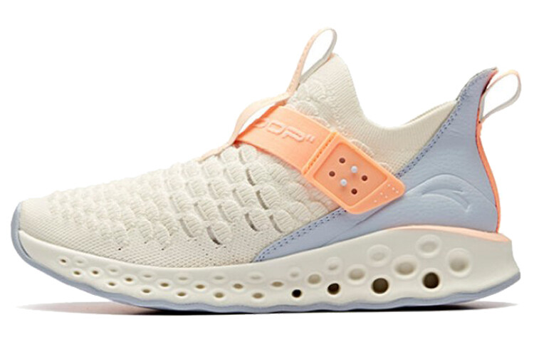 Кроссовки женские с низким верхом белые/оранжевые Anta
Кроссовки женские с низким верхом белые/оранжевые Anta