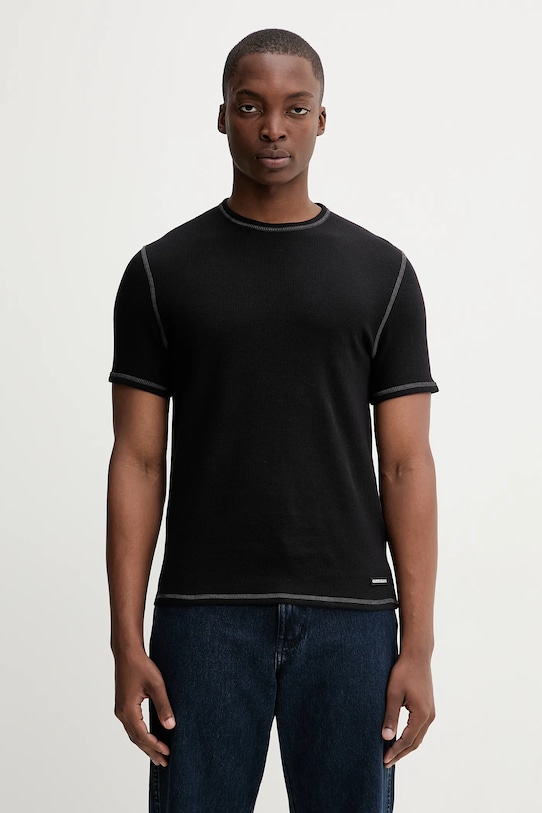 Футболка Guess Jeans, черный
Футболка Guess Jeans, черный