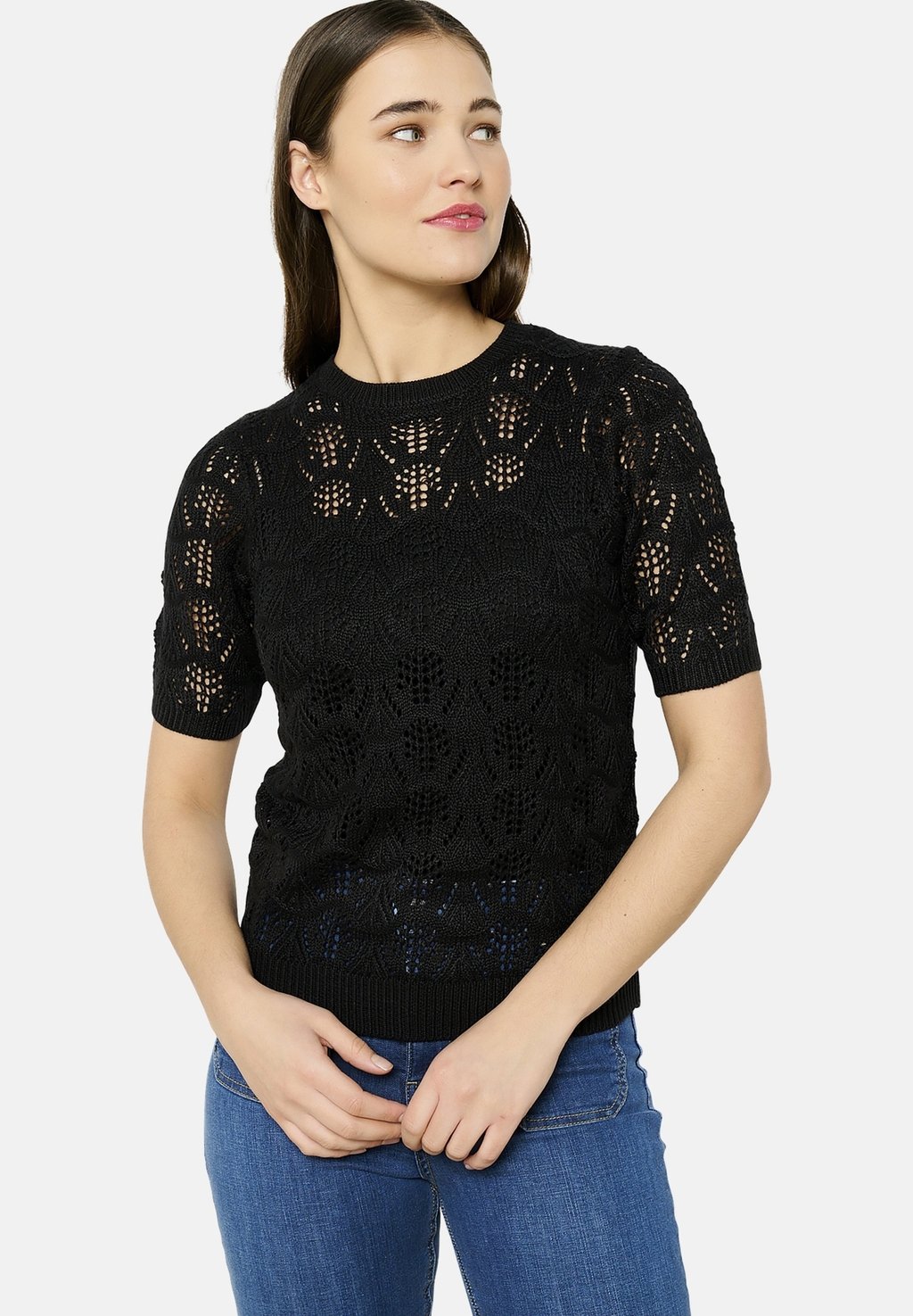 Базовая футболка LolaLiza, черный
Базовая футболка LolaLiza, черный