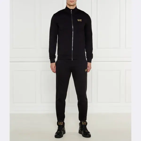 Спортивный костюм стандартной посадки Ea7, черный
Спортивный костюм стандартной посадки Ea7, черный