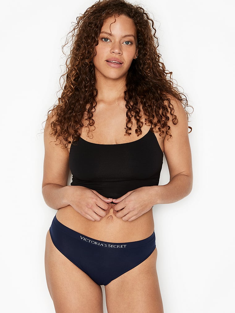 Бесшовные трусики-бикини Seamless, solid noir navy
Бесшовные трусики-бикини Seamless, solid noir navy