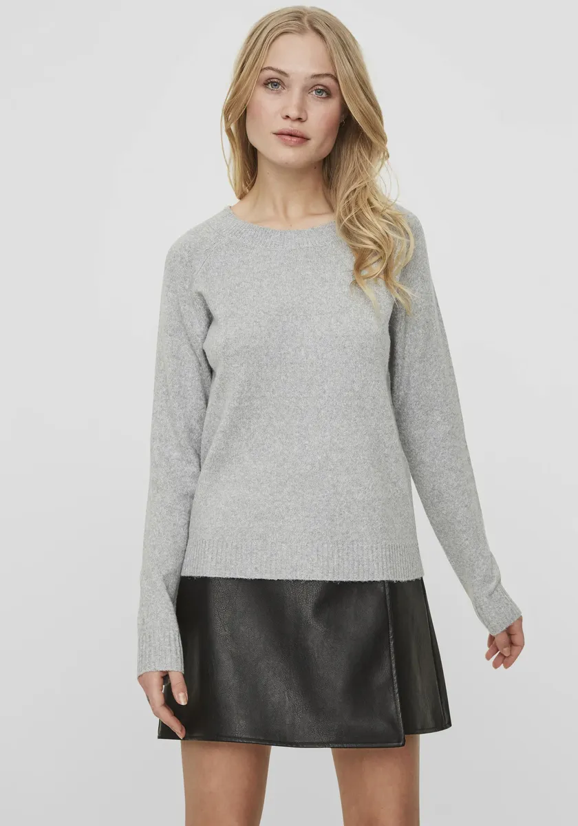 Свитер Vero Moda с круглым вырезом "VMDOFFY", в крапинку, серый
Свитер Vero Moda с круглым вырезом "VMDOFFY", в крапинку, серый