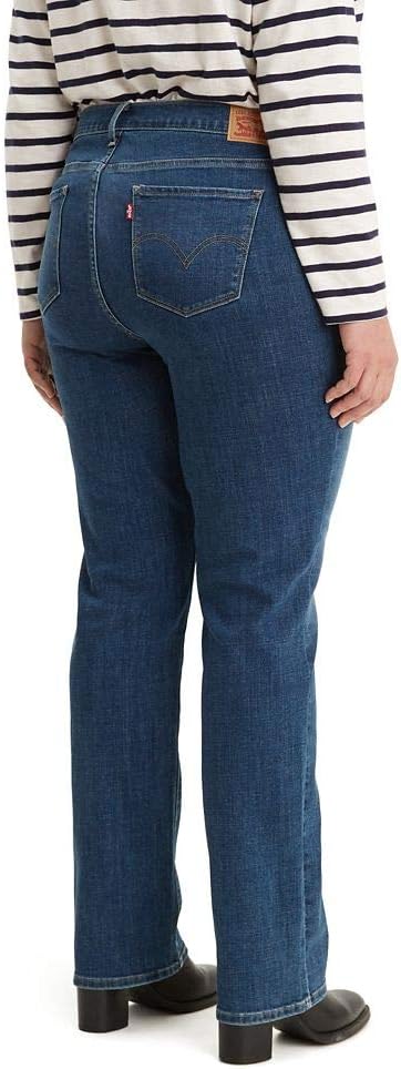 Женские классические прямые джинсы Levi's (большие размеры), Maui Waterfall
Женские классические прямые джинсы Levi's (большие размеры), Maui Waterfall