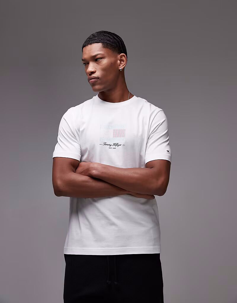 Футболка Tommy Hilfiger Ithaca с полосатым флагом ярко-голубого цвета
Футболка Tommy Hilfiger Ithaca с полосатым флагом ярко-голубого цвета